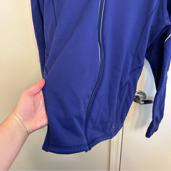 REI Purple Zip Up Hoodie Women’s XL - Soft Interior, Thumb Holes, Stretch Fabric - Picture 7 of 11
